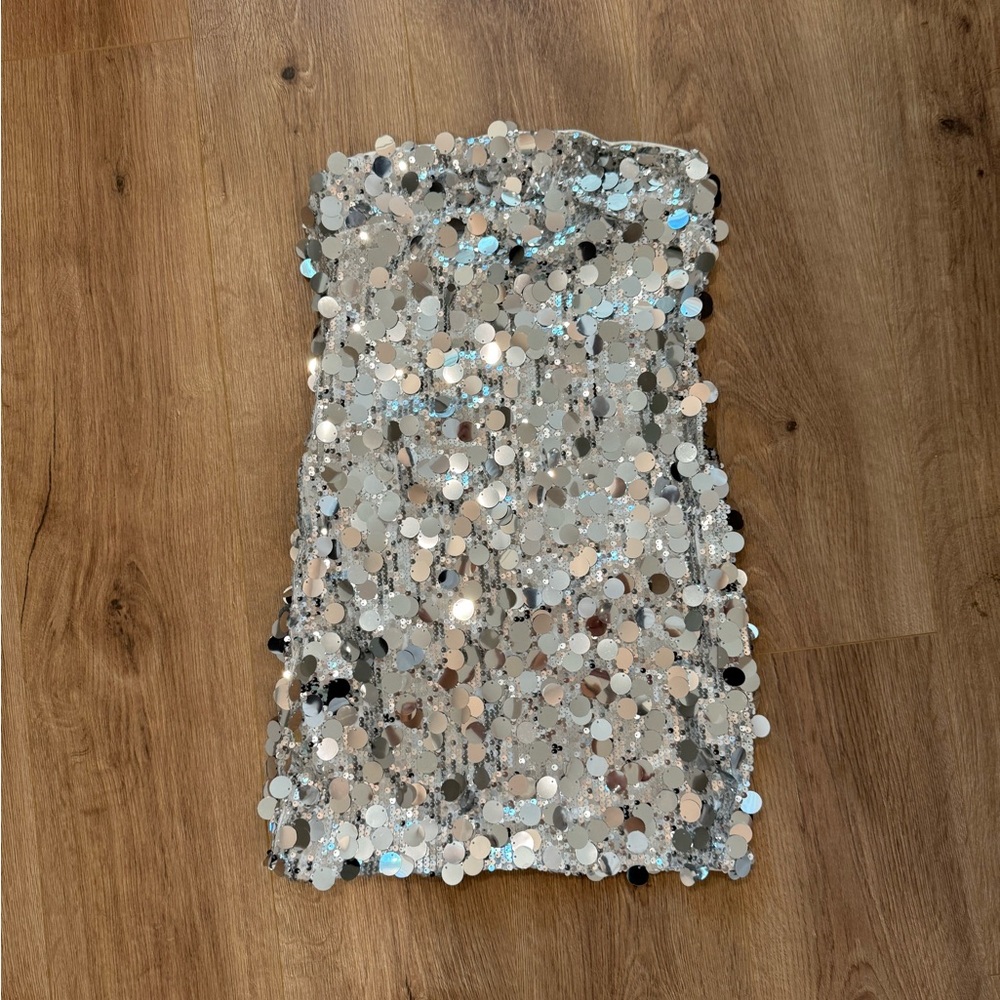 Sparkly strapless dress